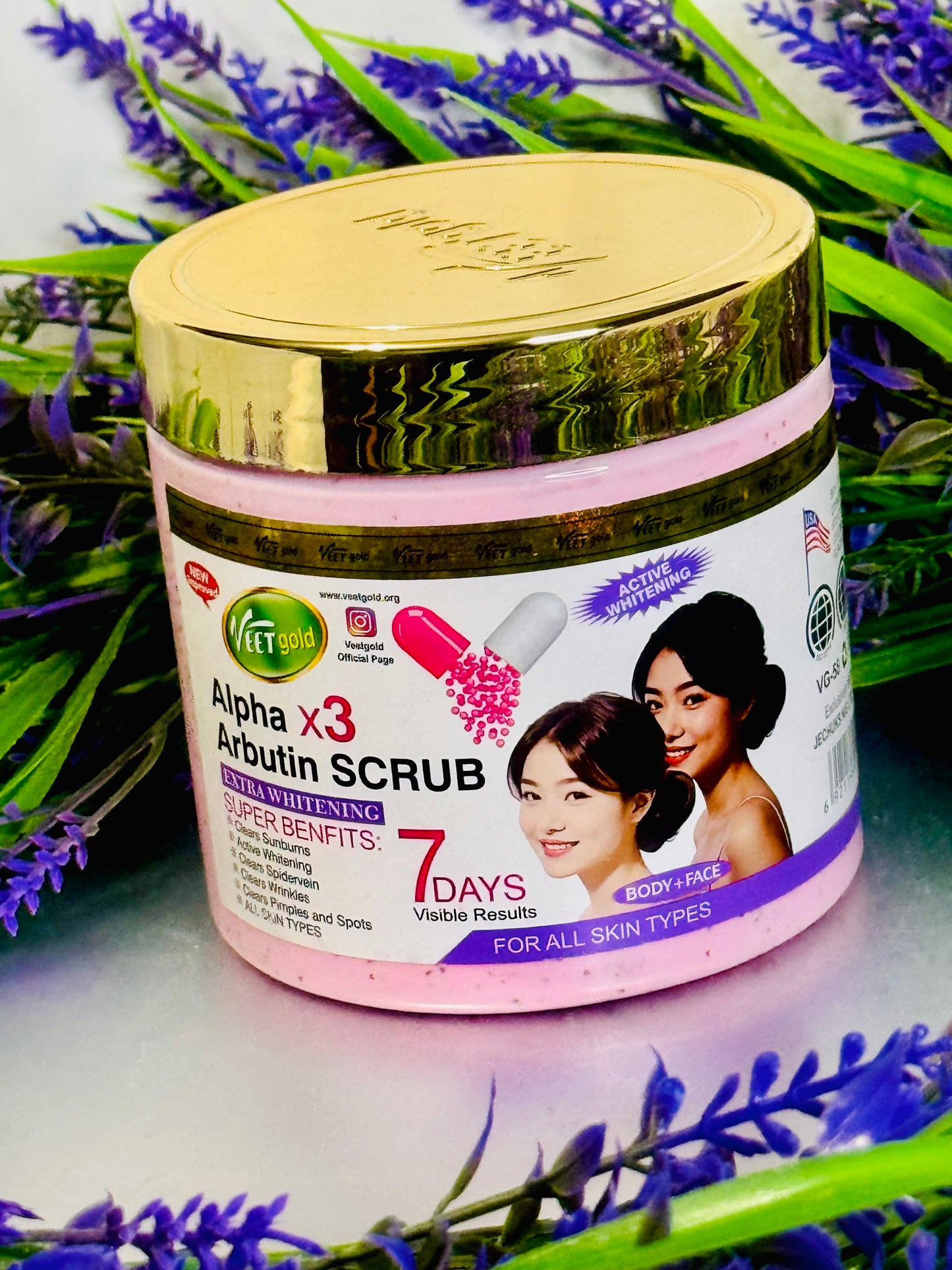 Alpha Arbutin Extra Whitening Scrub