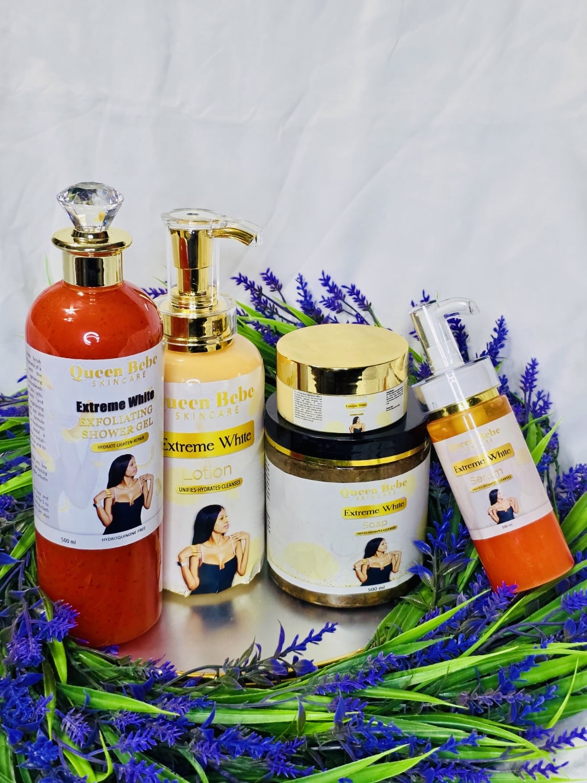 Extreme White Set Contains 1Lotion, 1 Serum, 1Face Cream, 1 Soap, 1 Strong Red Lightening Exfoliating Shower Gel