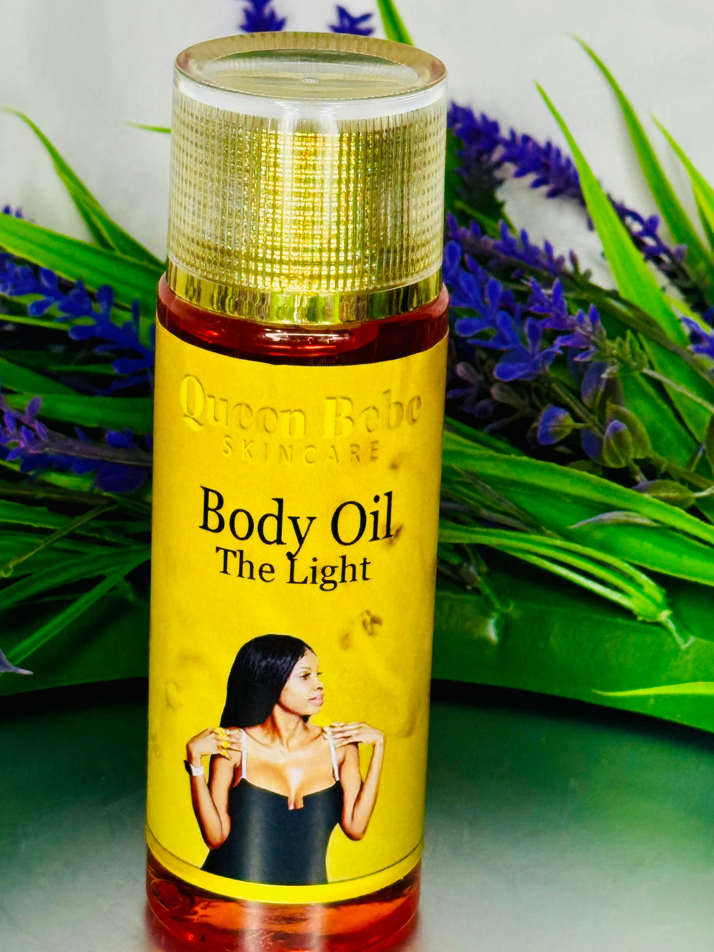 Queen Bebe Skincare 
Body Oil The Light