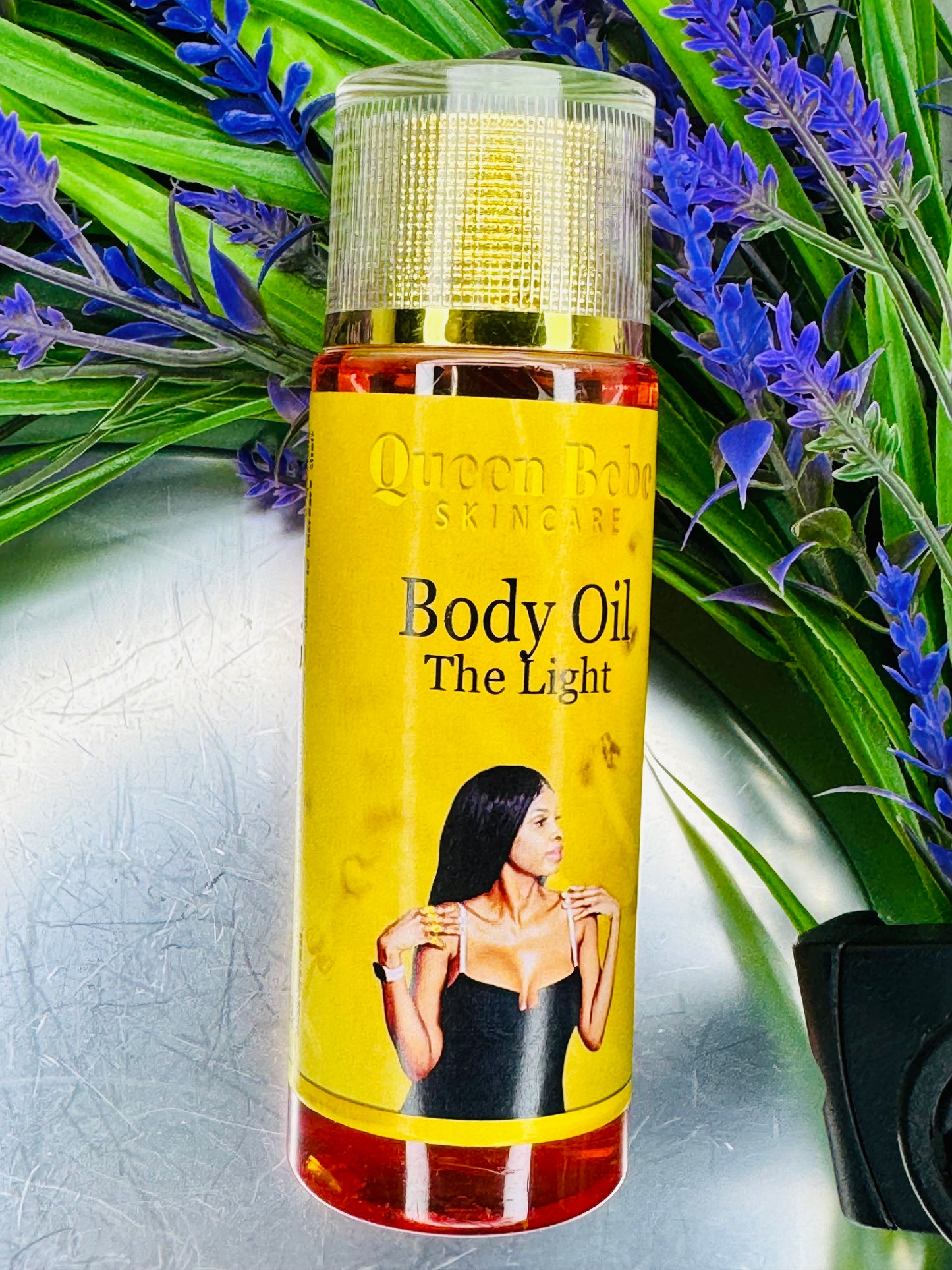 Queen Bebe Skincare 
Body Oil The Light