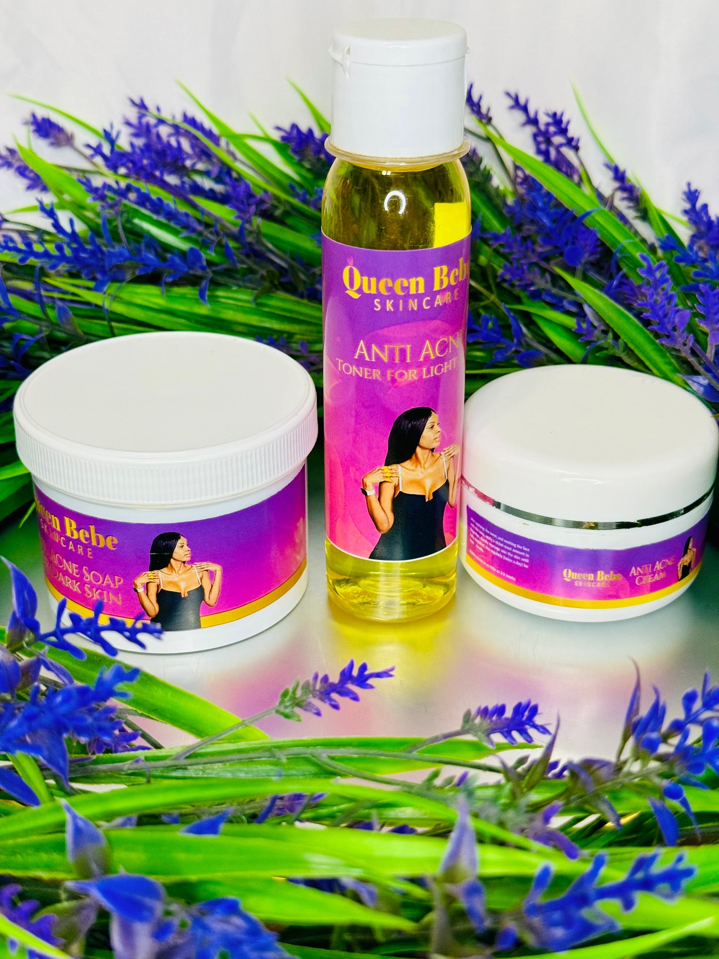 Queen Bebe Skincare Anti Acne Set For Lighter Skin.                         1 Facial Soap, 1 Facial Toner, 1 Facial Cream