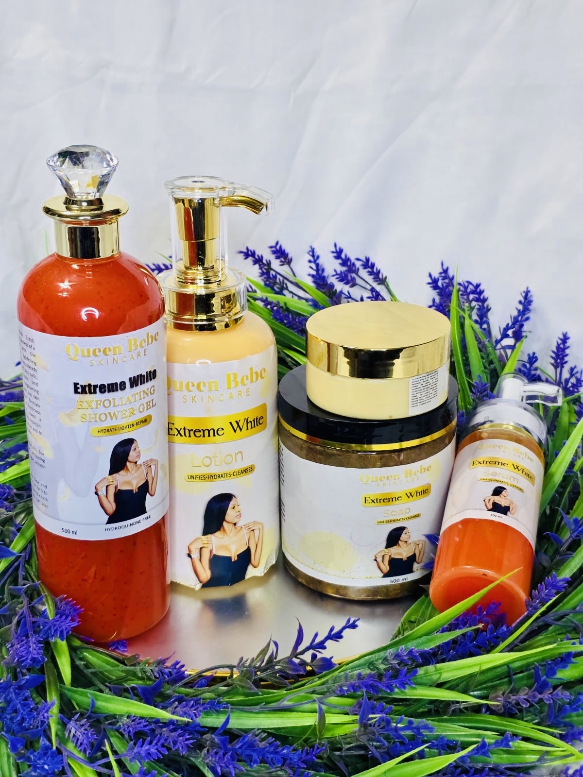 Extreme White Set Contains 1Lotion, 1 Serum, 1Face Cream, 1 Soap, 1 Strong Red Lightening Exfoliating Shower Gel
