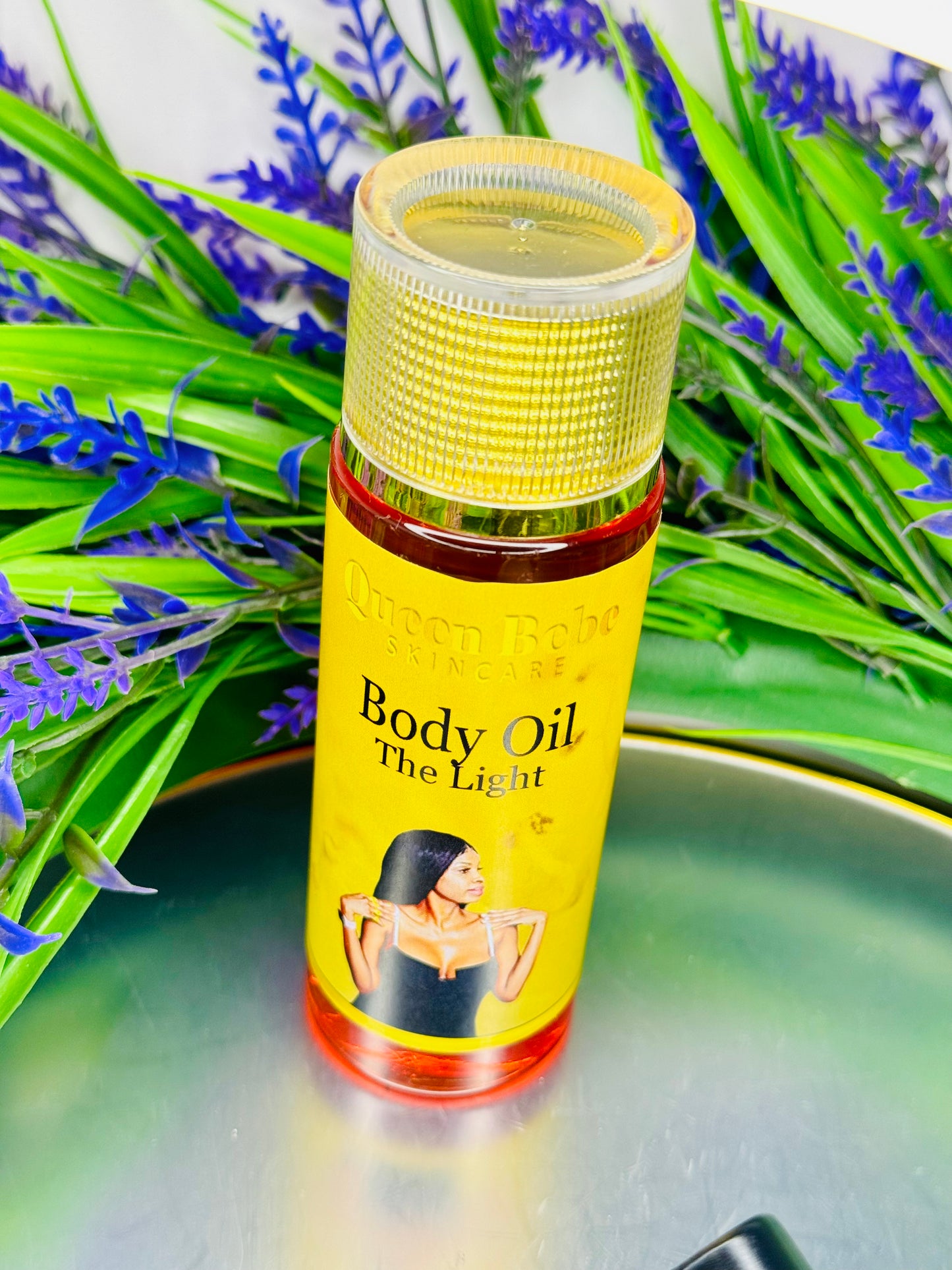 Queen Bebe Skincare 
Body Oil The Light