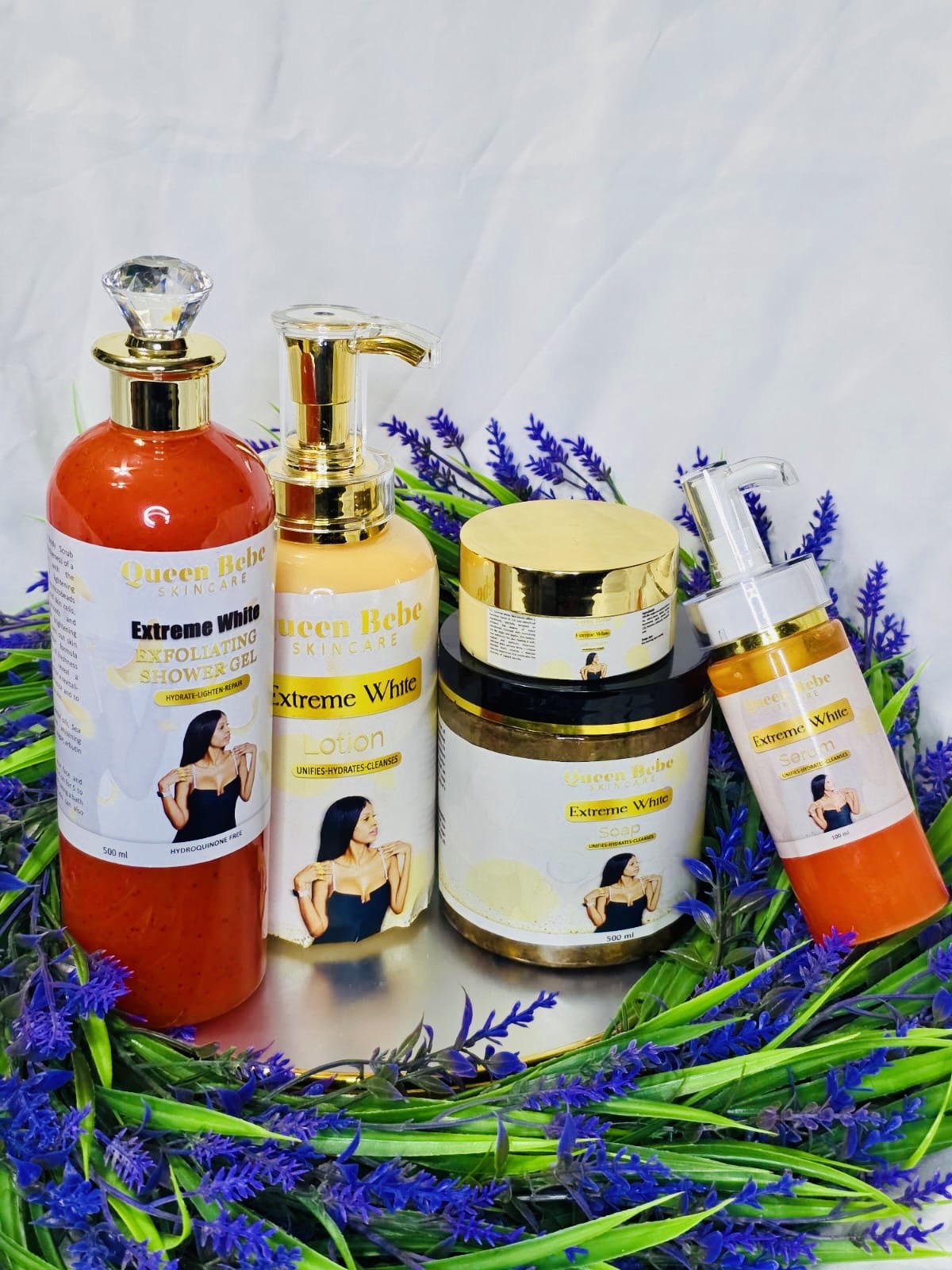Extreme White Set Contains 1Lotion, 1 Serum, 1Face Cream, 1 Soap, 1 Strong Red Lightening Exfoliating Shower Gel